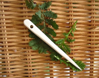 Faux Bone Nalbinding Needle ~ Made Of Cruelty-Free Faux Bone  ~ Ancient Craft That Predates knitting by About 1,000 Years!