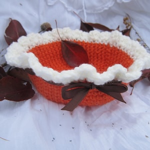 Pumpkin Pie Basket - Crochet Pattern