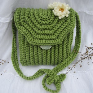 Southwestern Cactus Purse Crochet Pattern image 1