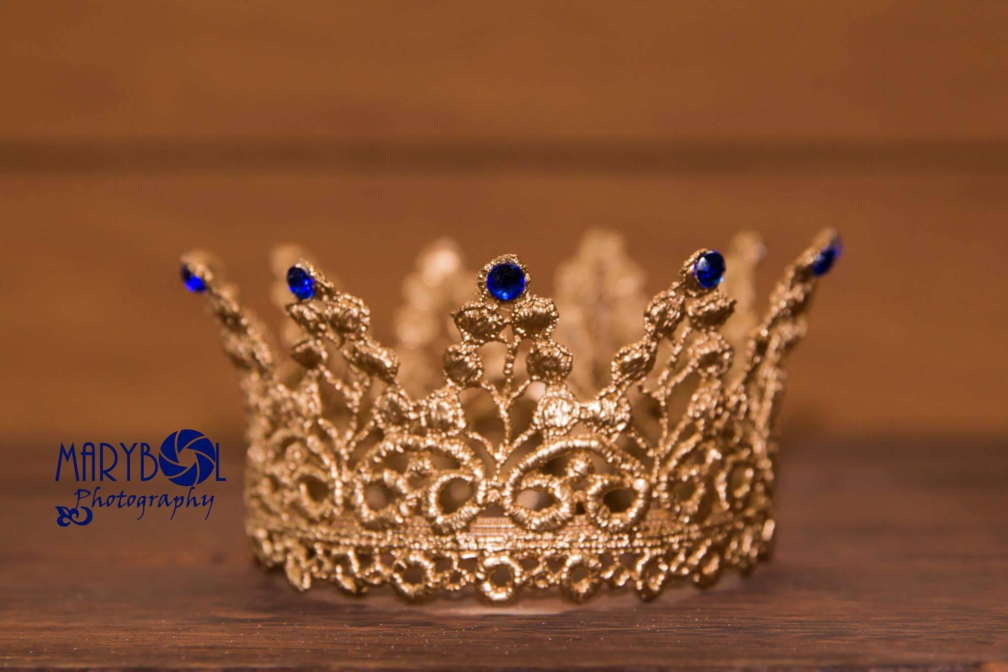 диадема гребень купить. новая корона. золотая корона с рогами. корона сладкоежки. золотая корона тиара.