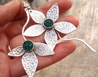 Hammered Silver Asymmetrical Earrings with Malachite Raw Stones Modern Statement Sterling Silver Plated Earrings Unique Large Boho Earrings