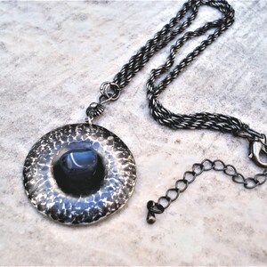 Hammered Oxidized Silver Necklace Blue Lapis Lazuli Stone Pendant Modern Metalwork Unique Choker Necklace Silver Blue Pendant