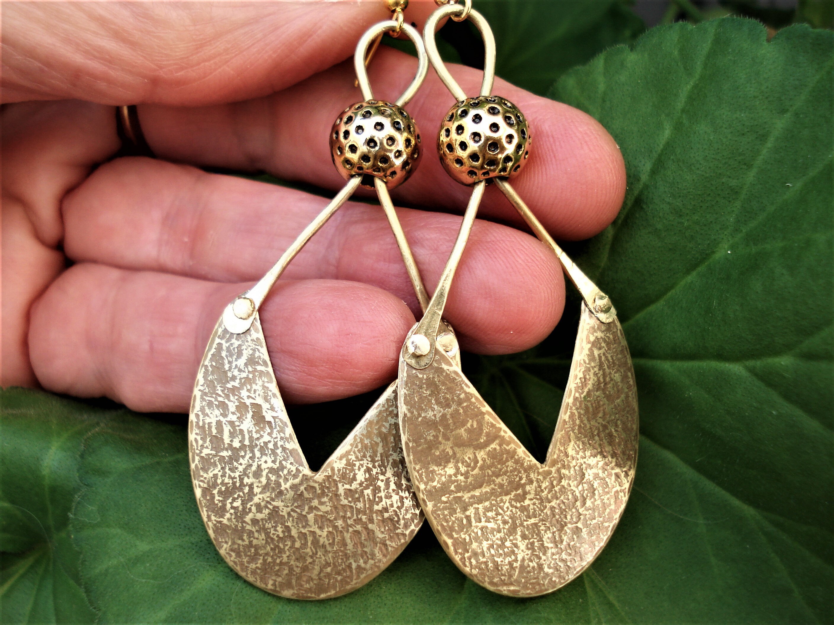 Oxidized Hammered Bronze With Massif Bronze Beads Riveted Etsy