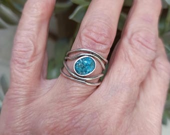 Hammered and Oxidized Silver with Apatite Raw Stones Unique Ring Modern Statement Antique Faced Oval Ring Silver Adjustable Ring