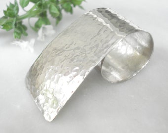Two Fingers Hammered Silver Adjustable Ring Contemporary Metalwork Minimalist Statement Big Silver Ring Unique Handcrafted Jewelry