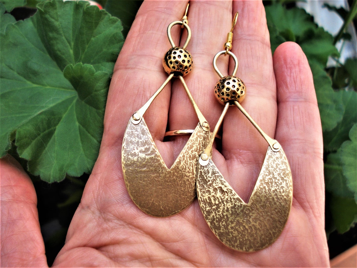 Oxidized Hammered Bronze With Massif Bronze Beads Riveted Etsy