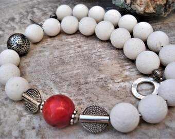 Collar de coral rojo y blanco natural, collar moderno y llamativo, collar nupcial único, de plata roja y blanca, collar de piedras preciosas naturales