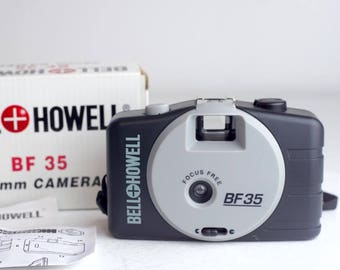 Câmera Bell & Howell BF 35 35mm aponte e dispare - caixa original