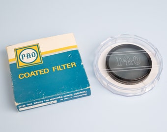 PRO 62mm Circular Polarizing Filter - Camera Lens Filter with Case