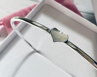 Hand Crafted - Sterling Silver Bangle - Silver Heart