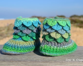 Booties baby girl crochet "Mint cordial" pure 100% Merino Wool