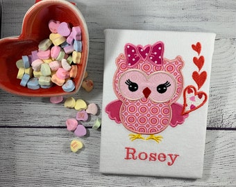 Personalized Valentine Embroidered Owl Applique t-shirt//Girls Owl Applique Shirt//Valentine Applique Owl Shirt