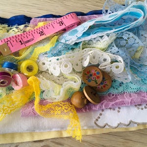 Paquete de retazos vintage bordados, paquete de retazos de encaje para proyectos de reelaboración, artes, diarios, patchwork, fabricación de tarjetas y similares