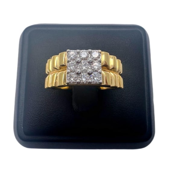 Second Hand Platinum Diamond Cluster Ring 294ct | Miltons Diamonds