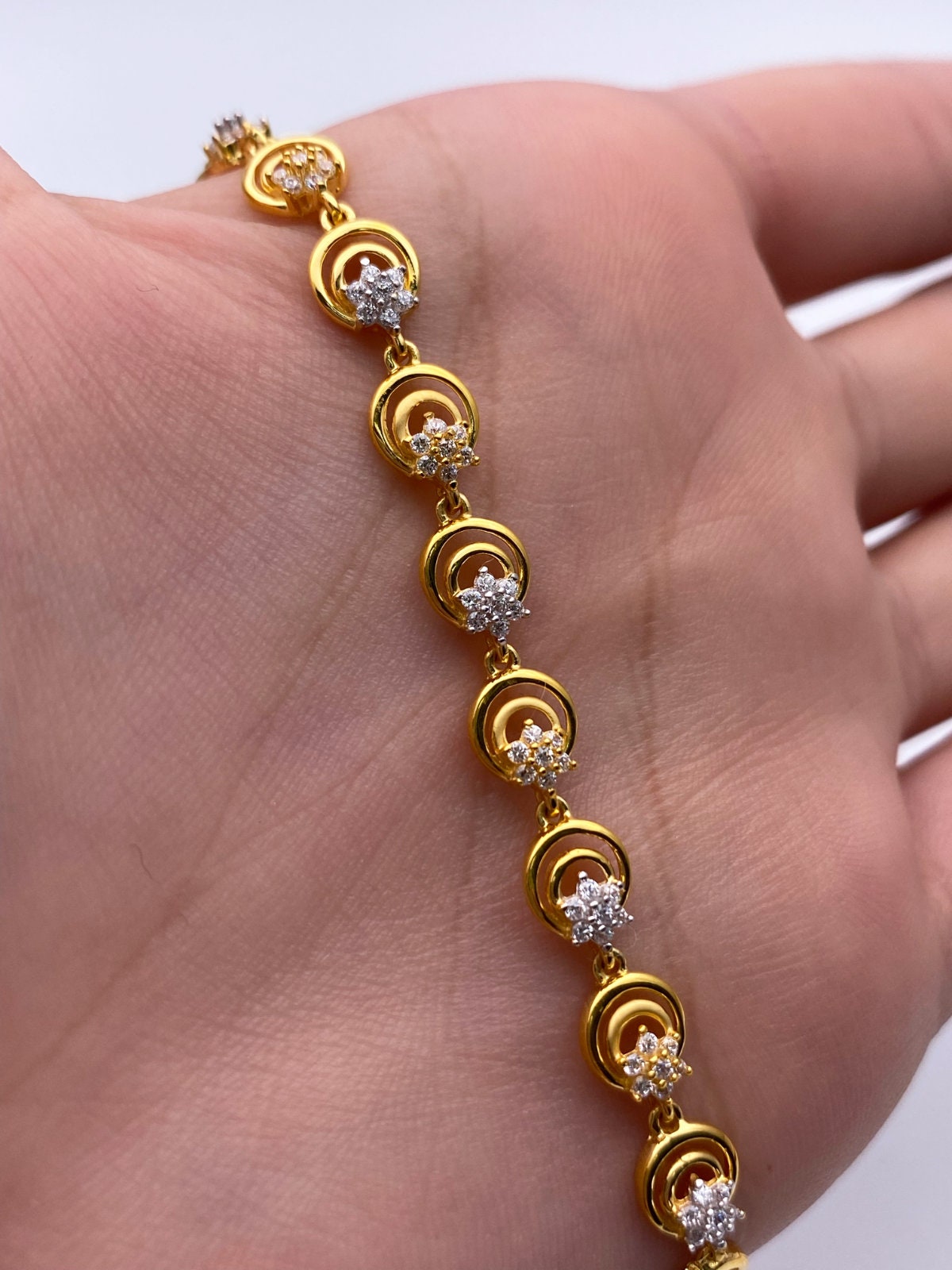 Buy quality 916 gold flower women bracelet lb1-491 in Ahmedabad-baongoctrading.com.vn