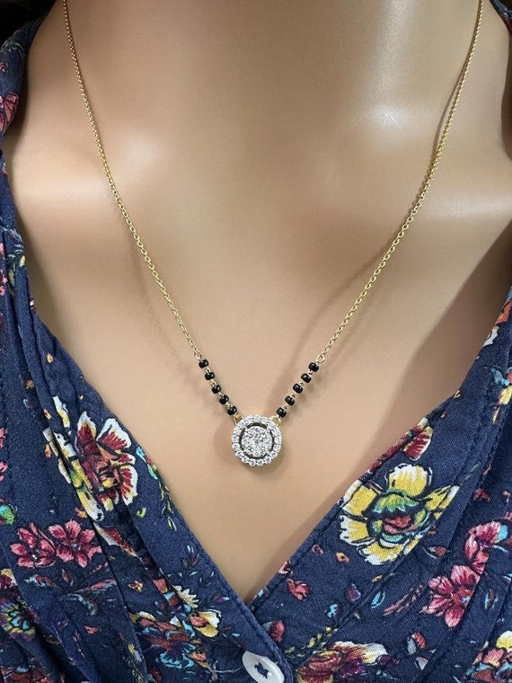 Pre-loved, 18ct Yellow+ White Gold Italian Diamond Necklace.