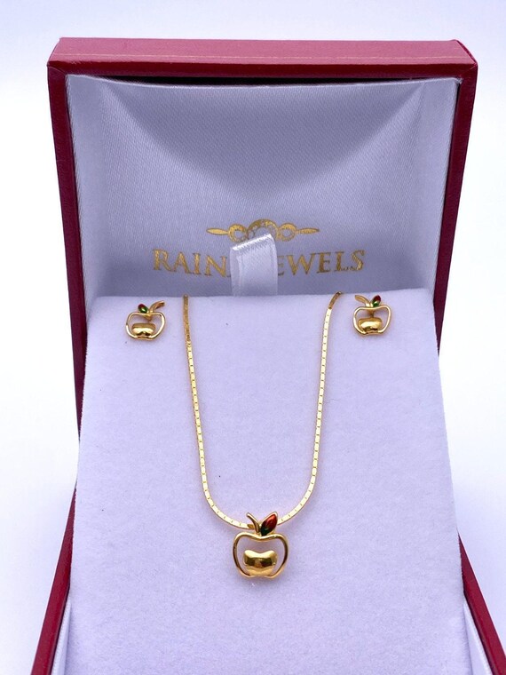 22k 22ct Yellow Gold Baby Childrens Necklace and Earrings Set