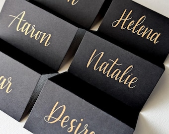 Calligraphy Gold Wedding Place Cards | Elegant Table Decor