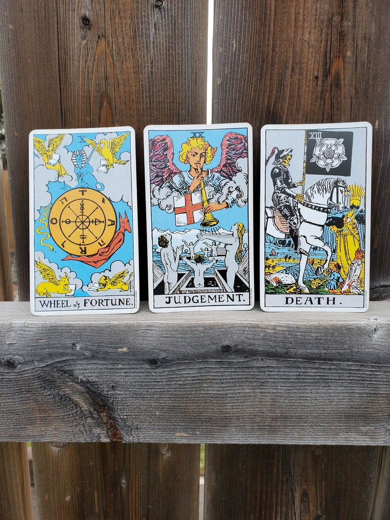 3 Question Tarot & Oracle Reading image 1