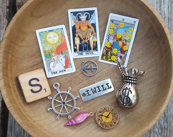 Lectura de oráculo y tarot de una pregunta con lanzamiento de amuleto BONUS