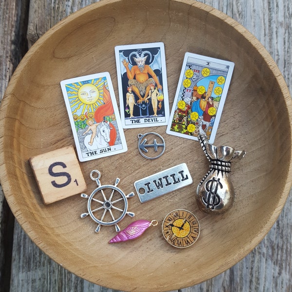 Eine Frage Tarot und Orakel Legung mit BONUS Charm Gussteil