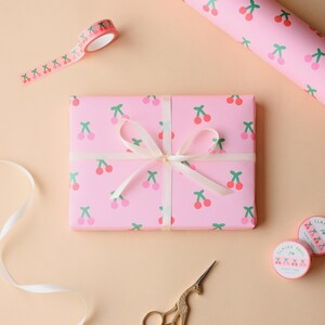Kirschen Rosa illustrierte gemusterte Geschenkverpackung , Geschenkpapierbogen