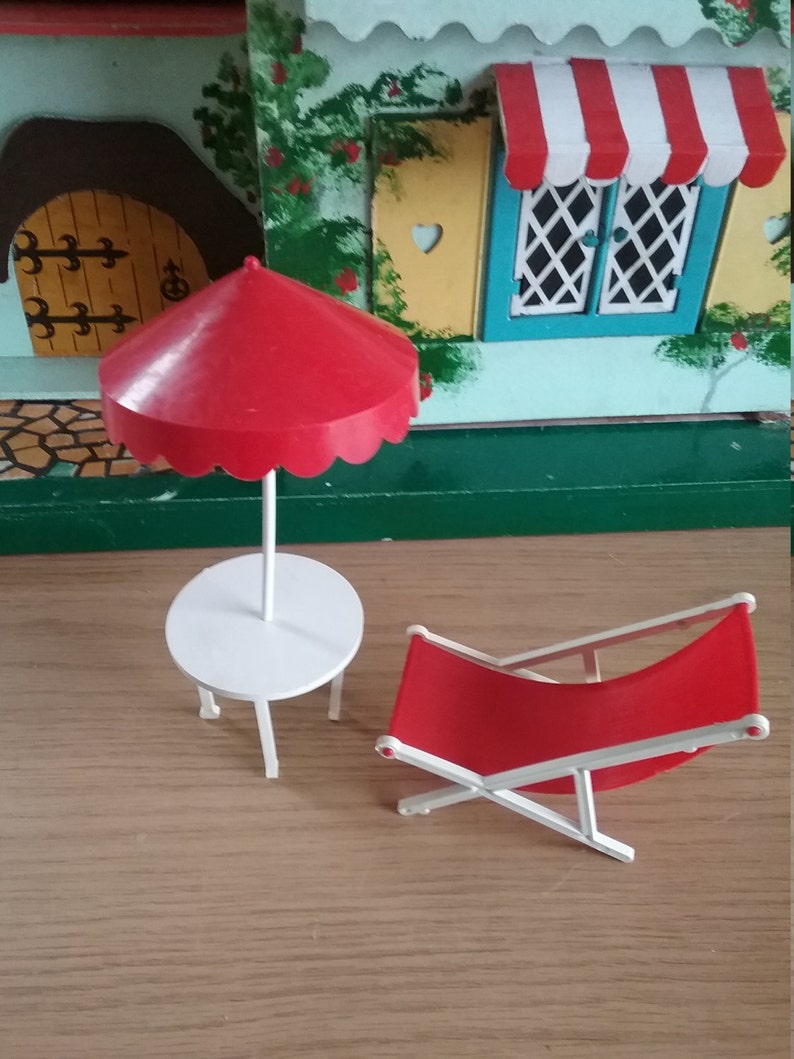 dolls house garden furniture