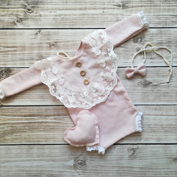 Newborn girl romper, heart, and Haarband, Newborn set Photo Prop, Newborn photography prop, Newborn photo Prop outfit, Newborn girl