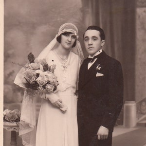 Romantische Franse liefhebbers ansichtkaart . vintage liefdeskaart. Trouwkaart.