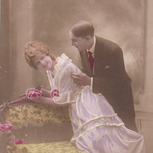 Vintage French Romantic lovers post card.Couple postcard.Belle epoque postcard.
