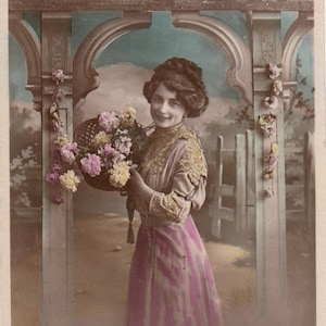 Vintage French Romantic  postcard . Romantic Woman.
