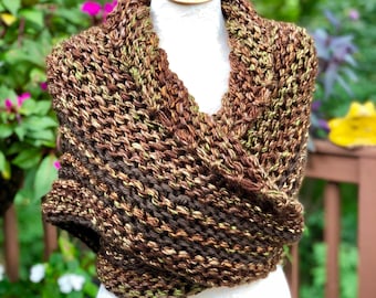 Outlander Shawl, Sweater Vest, Triangle Shoulder Wrap, Neck Warmer for Women, Merino Wool Acrylic Blend, Outlander Gifts, Gift for Mom