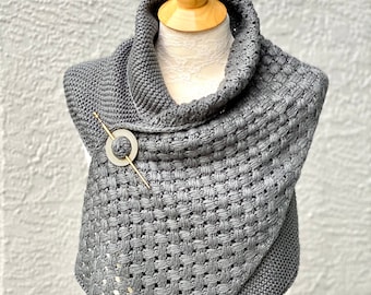 Highlands Scarf, Outlander Shawl, Scarf with Pin, Knitted Cowl, Shoulder Wrap, Neck Warmer, Outlander Fan Gift, SHIPS TODAY!