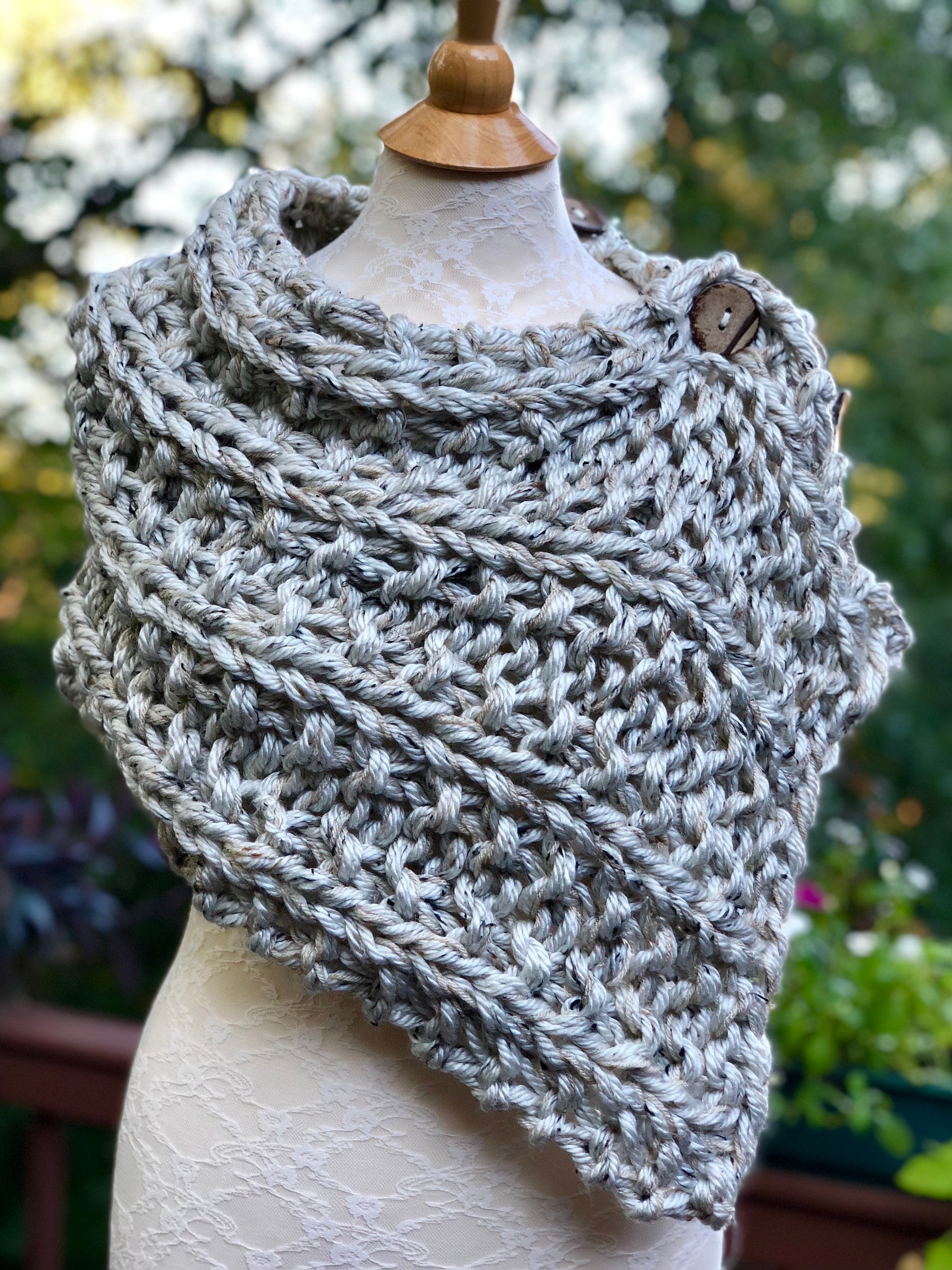 Button Scarf, Hand Knit Shoulder Warp With 3 Buttons, Chunky Neck