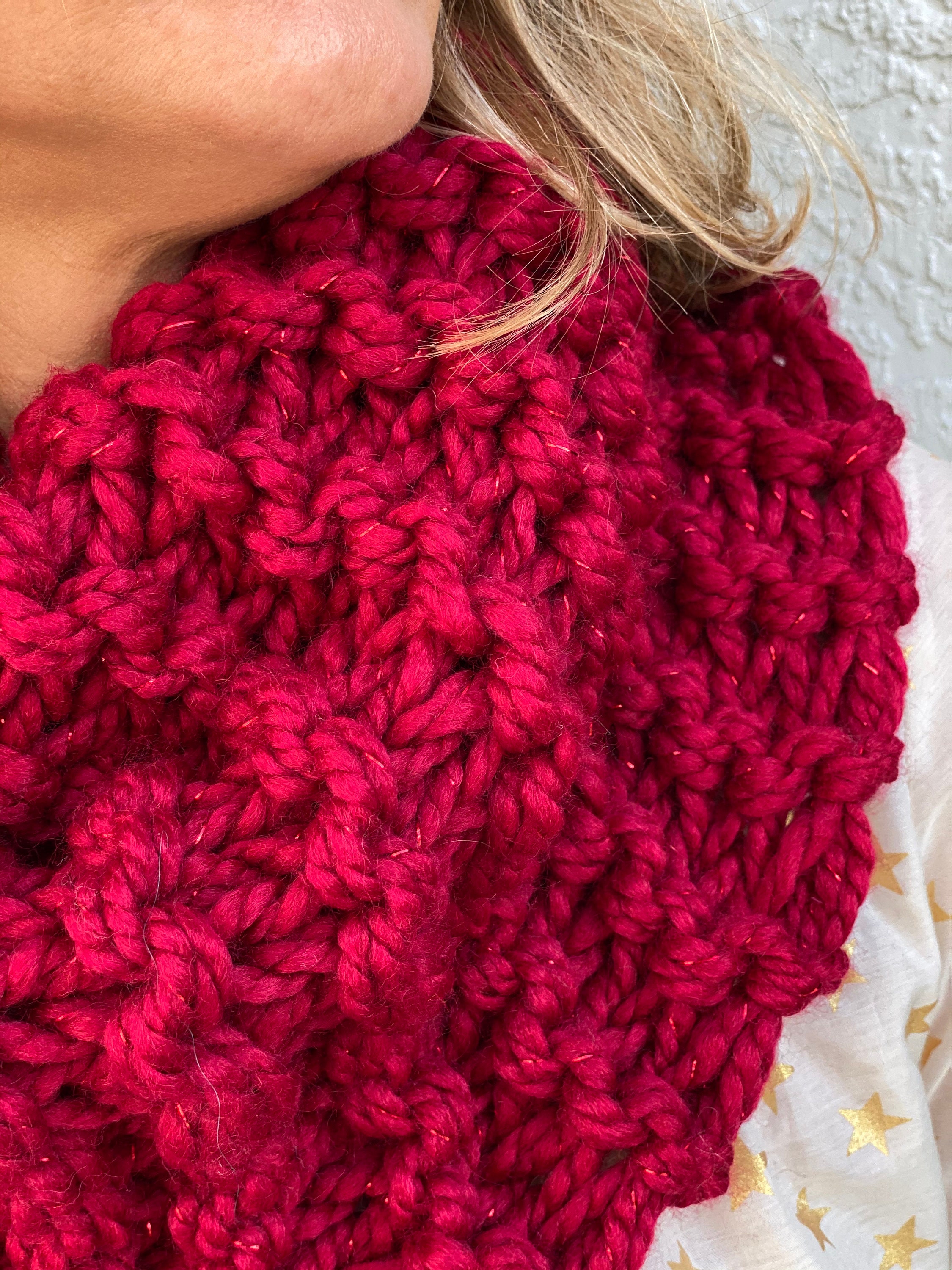 Outlander Cowl, Mobius Infinity Scarf in Christmas Red, Chunky Hand ...