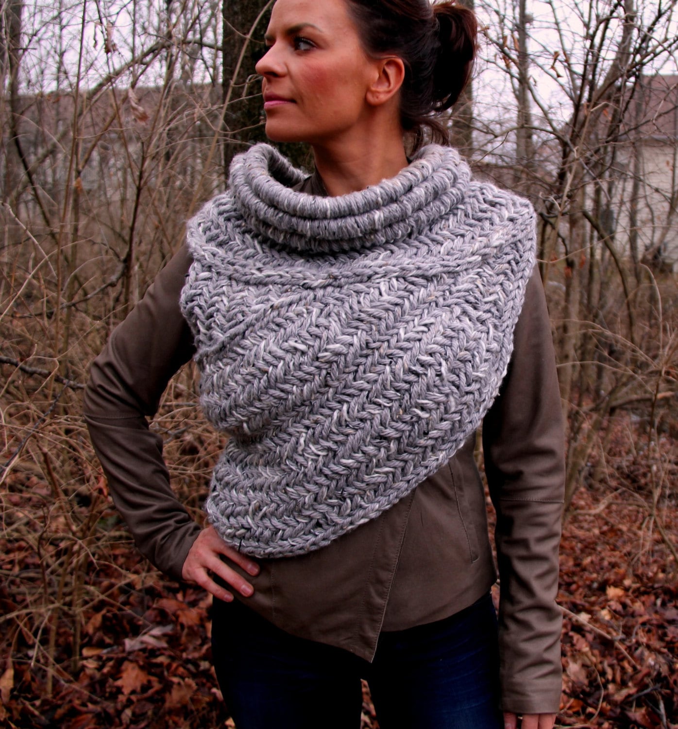 Archer Cowl Huntress Sweater Vest for 