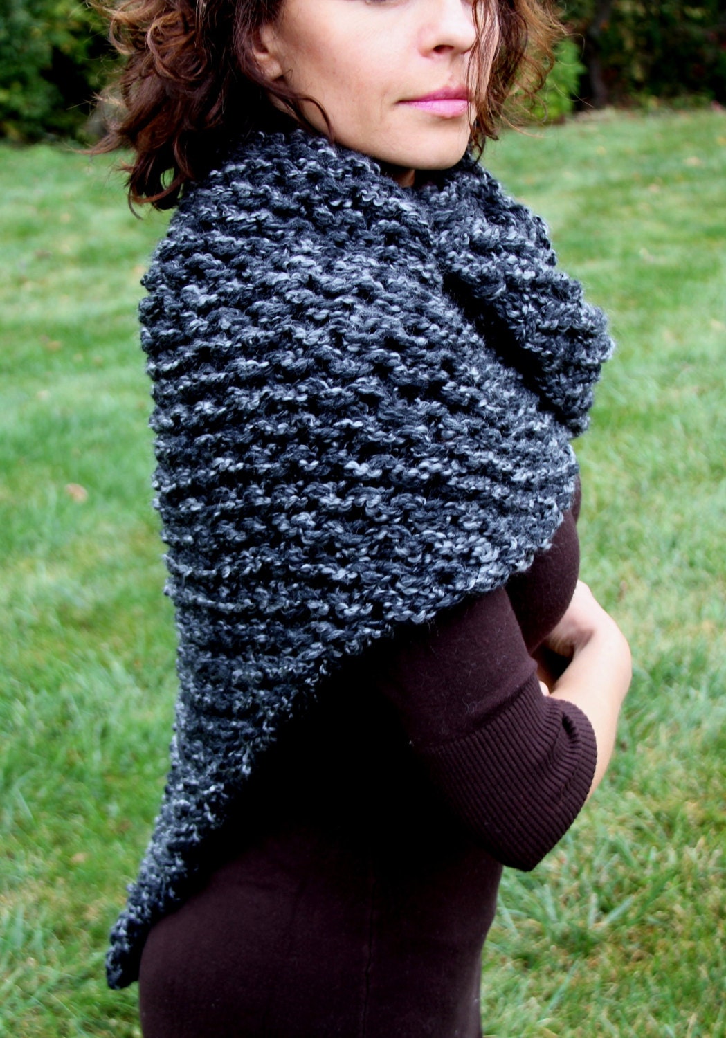 Outlander Shawl KNITTING PATTERN - Beginner, Chunky Shoulder