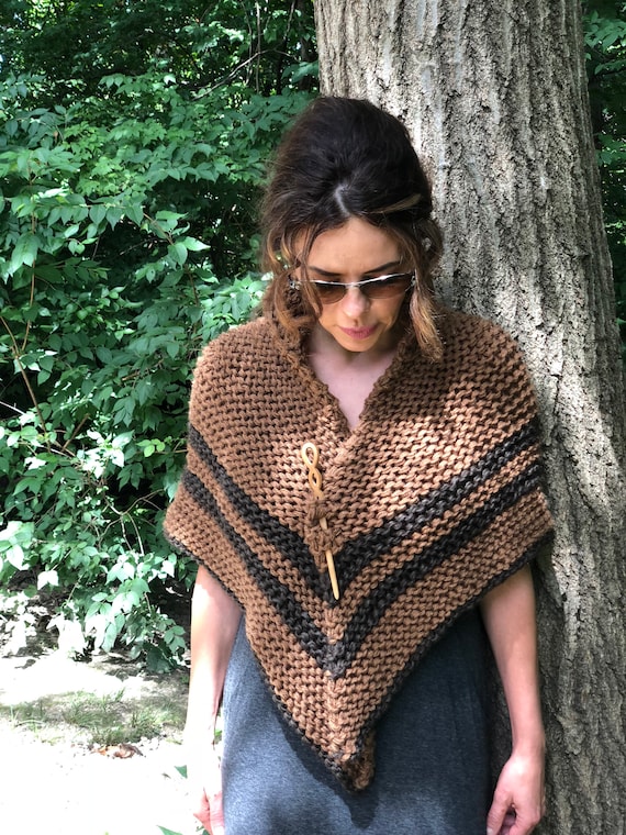 Outlander Triangle Shawl, Shoulder Cape, Hand Knitted Chunky Scarf