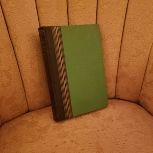 Vintage Alice in Wonderland Book: 1930s Illustrated Edition by Lewis Carroll