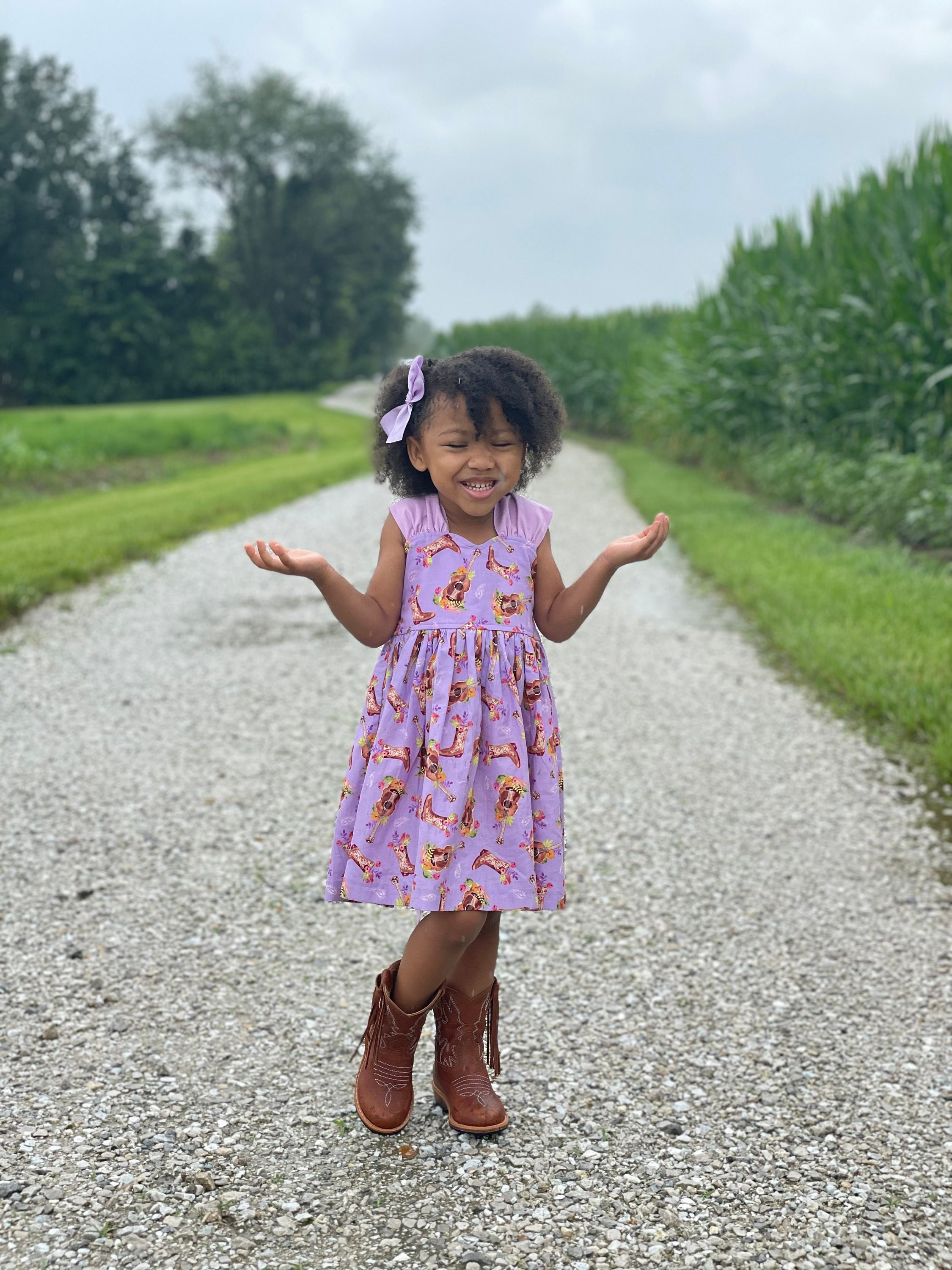 Girls western theme dress, cowboy boots, guitars, purple dress, western birthday, party dress, cowboy theme party, sweetheart Neckline Girls western theme dress, cowboy boots, guitars, purple dress, western birthday, party dress, cowboy theme party, sweetheart Neckline