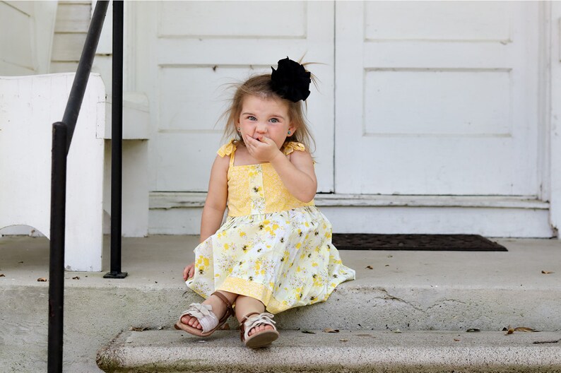 Girls Bumblebee Dress: Yellow Daisy Sundress, Summer Outfit image 2
