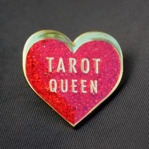 Tarot Queen Pin