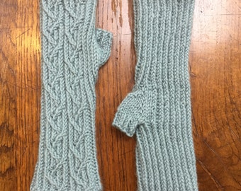 So Twisted Mitts- A PDF Download knit Pattern Only