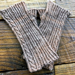 Just A Little Twisted Mitts- knit pattern-PDF Only