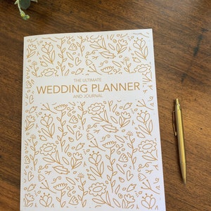 The Ultimate Wedding Planner & Journal image 3