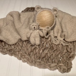 42 Crochet Toy Hammock Oatmeal lovey Corral Stuffed Animal Organizer  Machine Washable Easy Care Acrylic 