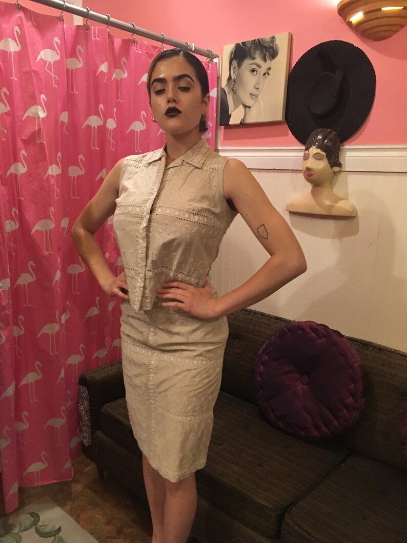 Vintage suit summer suit size small cotton 1950-60/'s eyelet 2 piece