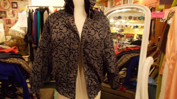 1990 London fog Size S-M