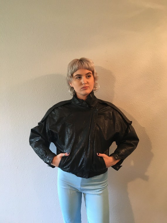 Vintage unisex black leather jacket /size medium