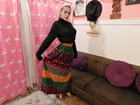 Mod dress / maxi Dress / Size Large / Poly/